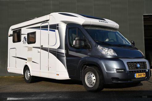 Knaus Sky TI 650 MEG (2013)